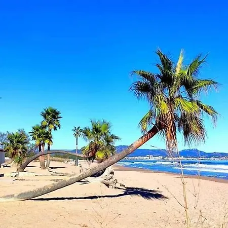Studio En Front De Mer Avec Balcon Et Climatisation * Fréjus