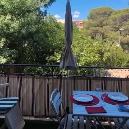 Nyaraló Studio En Front De Mer Avec Balcon Et Climatisation